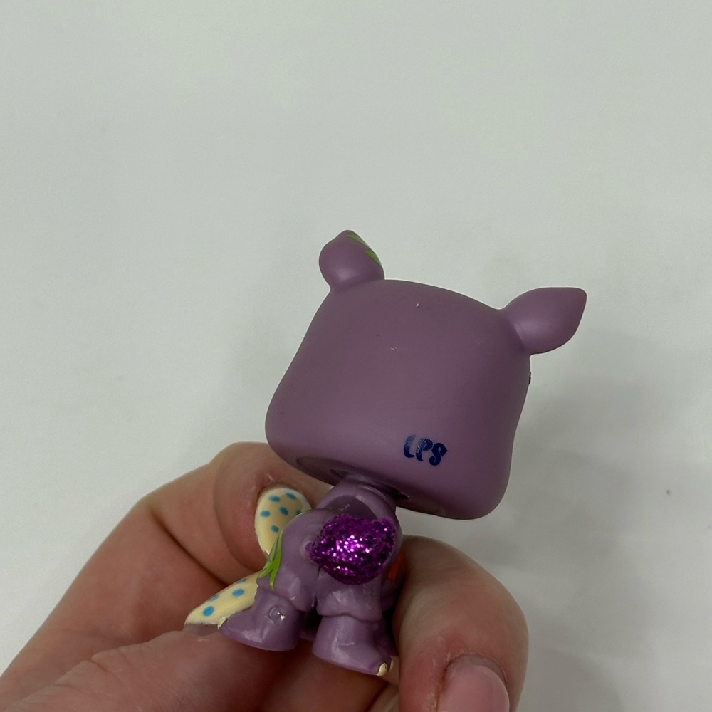 Littlest Pet Shop Glitter Rhino #2342 - Picture 3 of 5